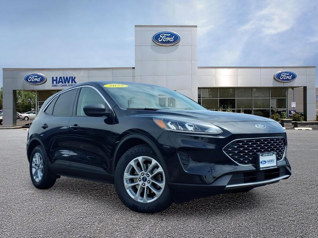 Black Metallic 2022 Ford Escape SE FWD SUV / Crossover Front-Wheel Drive 8-Speed Automatic