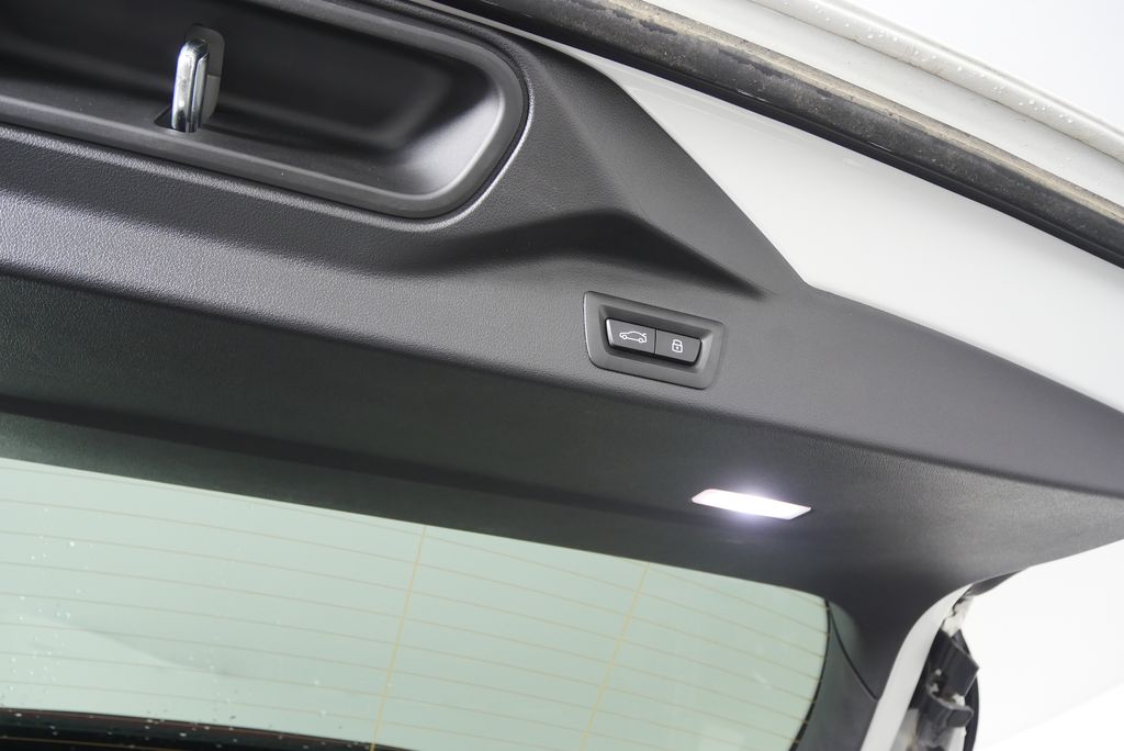 Thumbnail: 2025 BMW X5 - 17