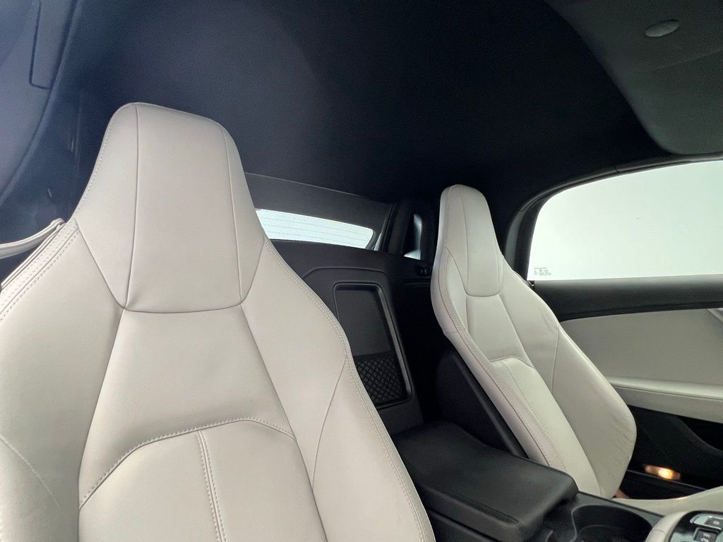 Thumbnail: 2019 Jaguar F-Type - 13