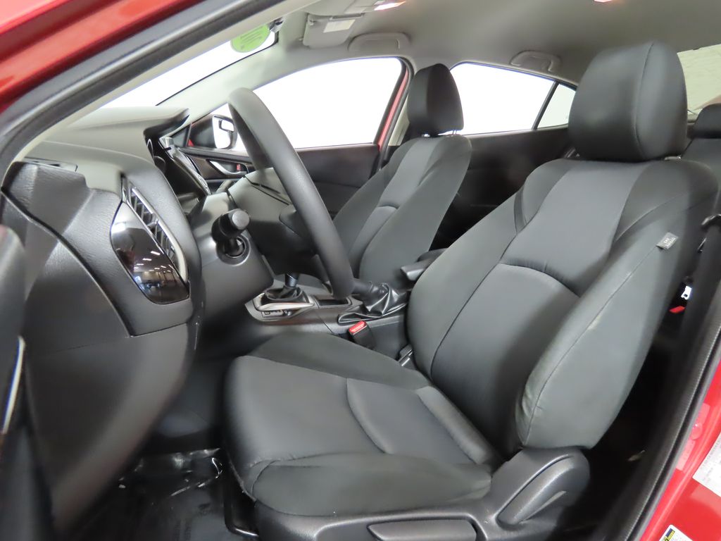 2014 Mazda Mazda3 i Sport 25