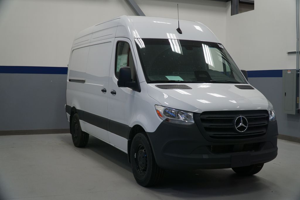 2025 Mercedes-Benz Sprinter Cargo Van Rear-Wheel Drive 9-Speed Automatic