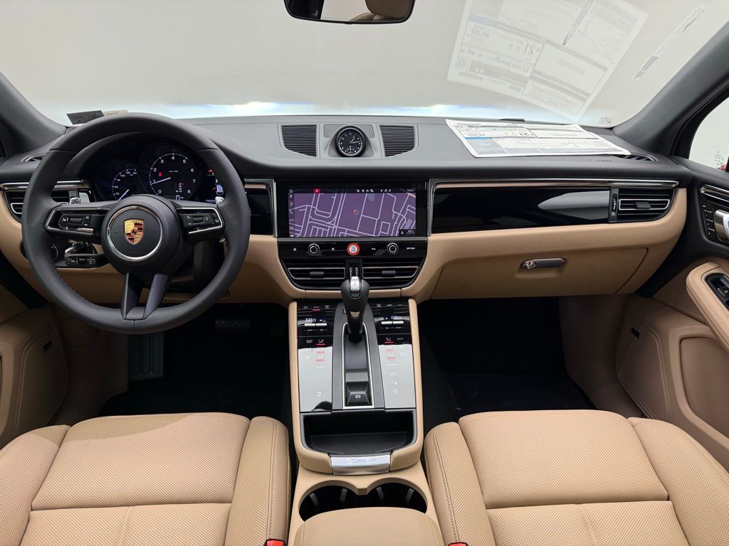 Thumbnail: 2026 Porsche Macan - 25