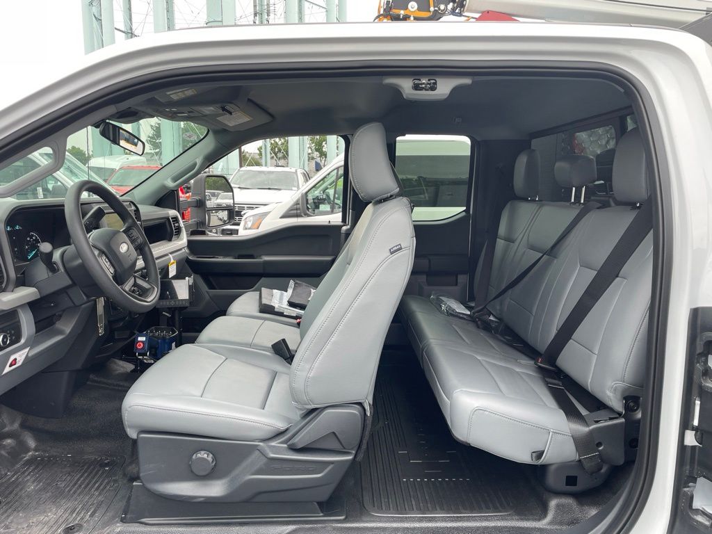 2026 Ford F-550 Chassis XL