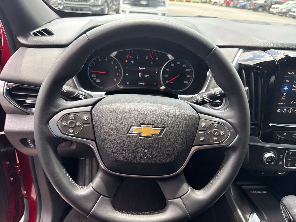 Used 2023 Chevrolet Traverse SUV