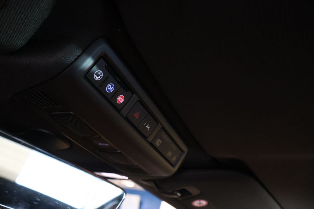 Thumbnail: 2025 Chevrolet Corvette - 29