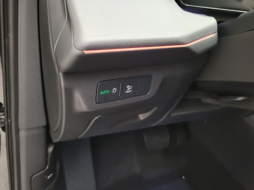 Thumbnail: 2026 Audi Q3 - 30