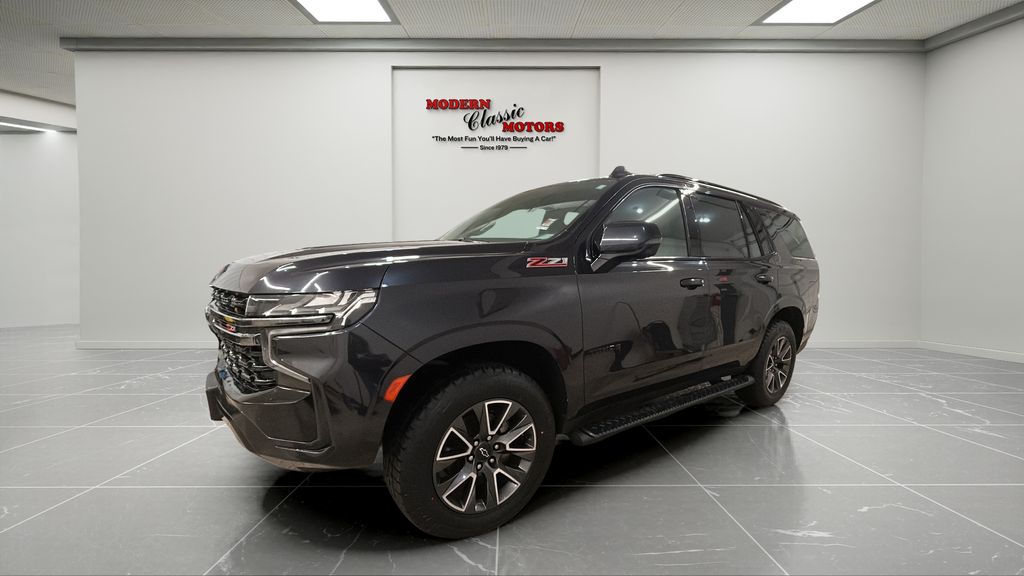 View vehicle photo 3