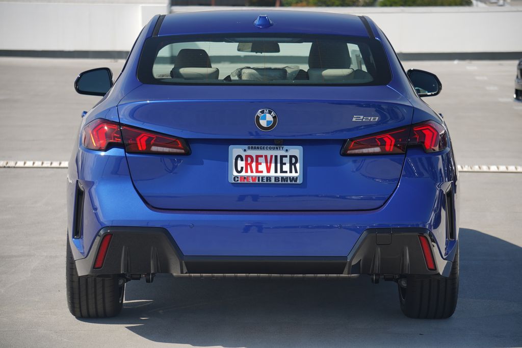 Thumbnail: 2026 BMW 2 Series - 6