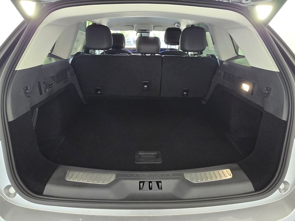 new 2026 Lincoln Nautilus car, priced at $56,630