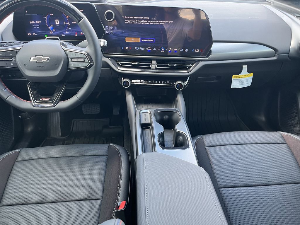 new 2025 Chevrolet Equinox EV car, priced at $41,695