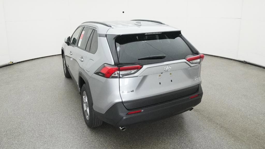 Thumbnail: 2025 Toyota RAV4 - 16