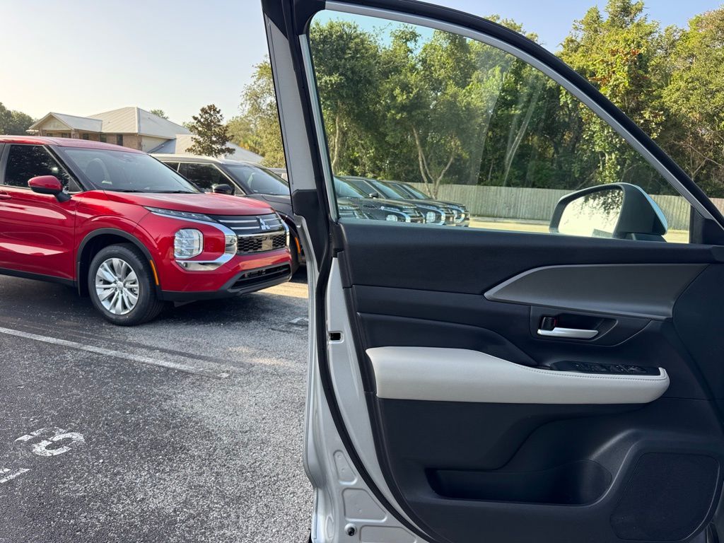 Used 2024 Toyota Grand Highlander SUV