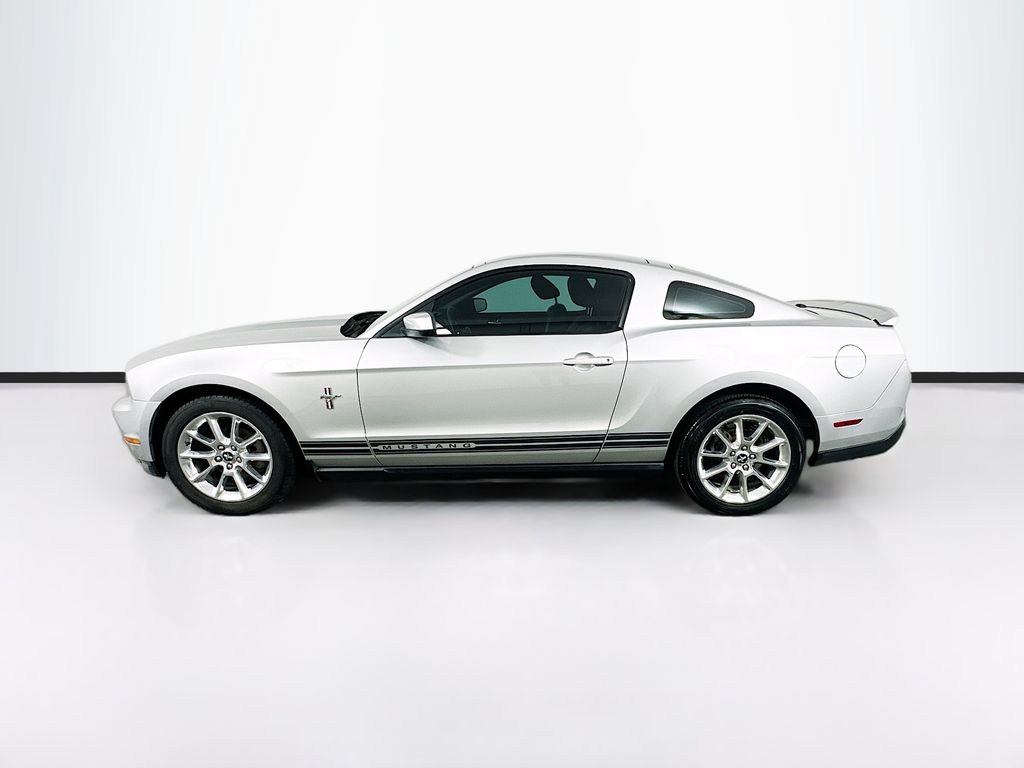 2010 Ford Mustang V6 8