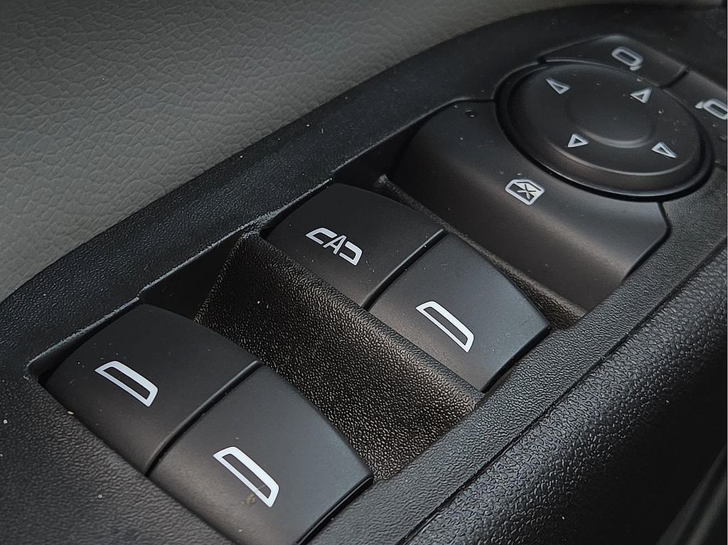 Used 2022 Chevrolet Equinox LS For Sale in Farmington, AR