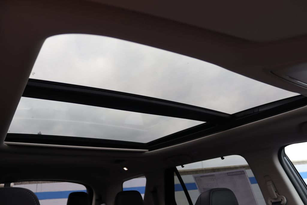 Thumbnail: 2025 Honda Pilot - 29