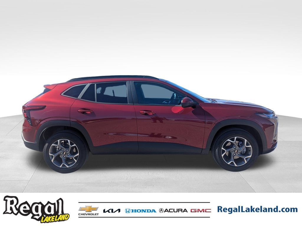 used 2025 Chevrolet Trax car, priced at $19,592