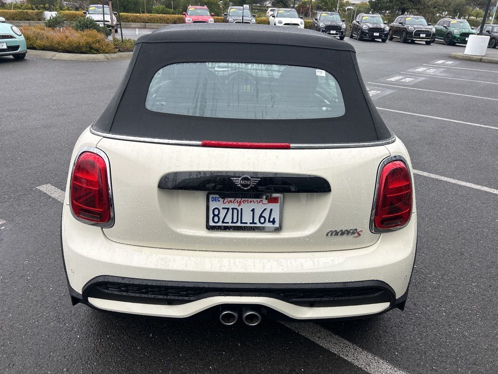 Thumbnail: 2022 MINI Cooper - 3