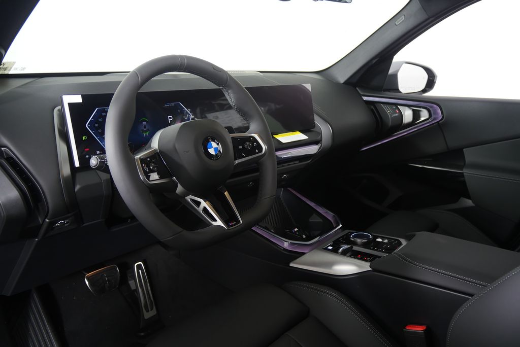 Thumbnail: 2026 BMW X3 - 13