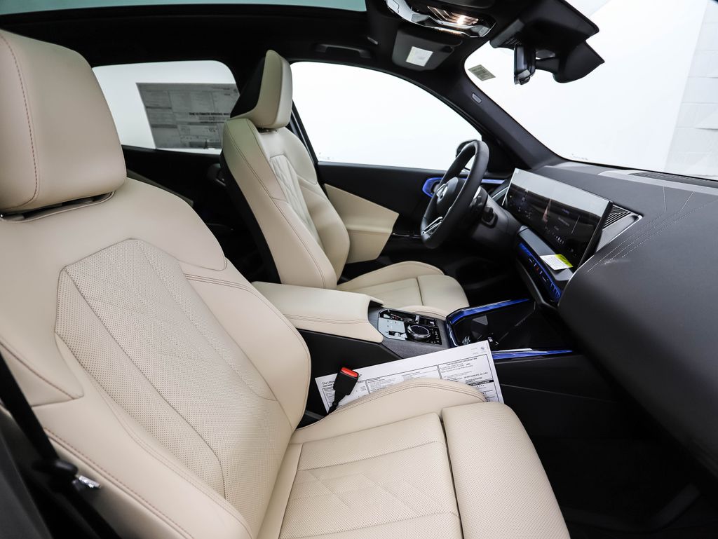 Thumbnail: 2026 BMW X3 - 32