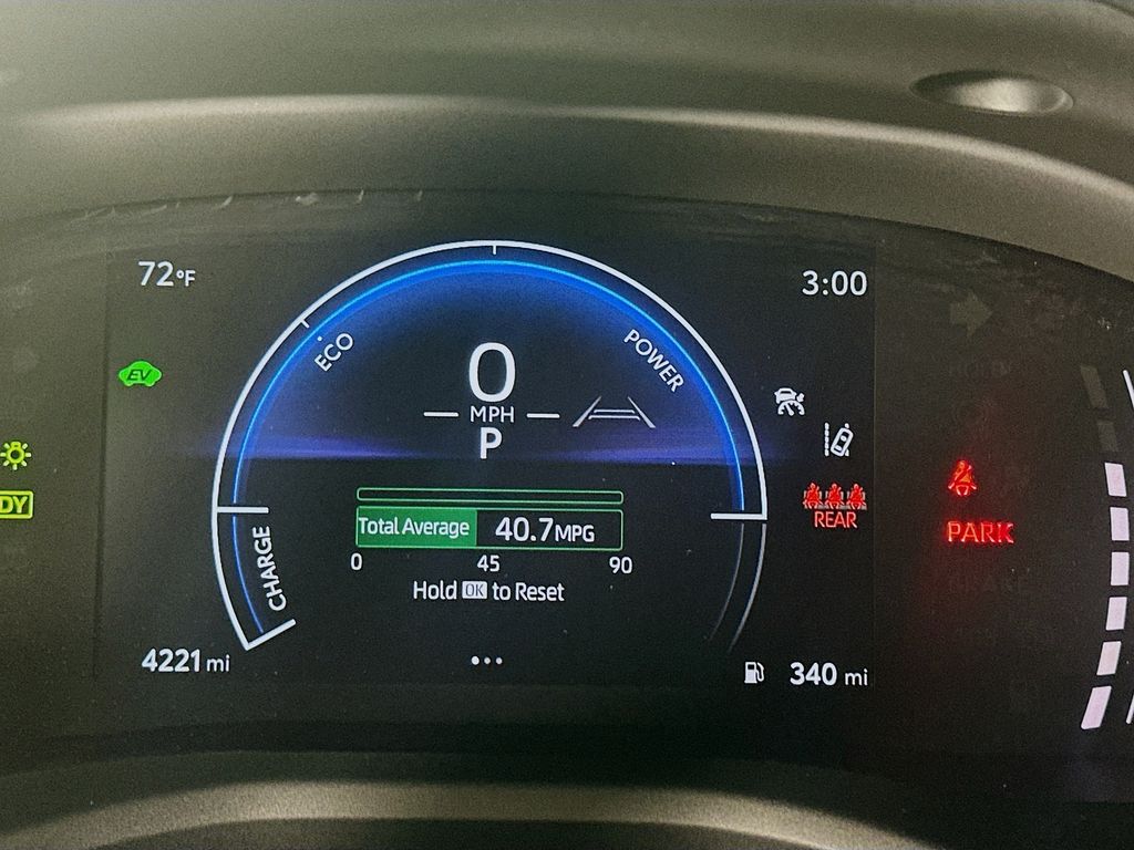 Thumbnail: 2025 Toyota Camry - 12