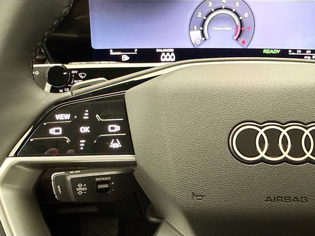 Thumbnail: 2026 Audi Q3 - 11