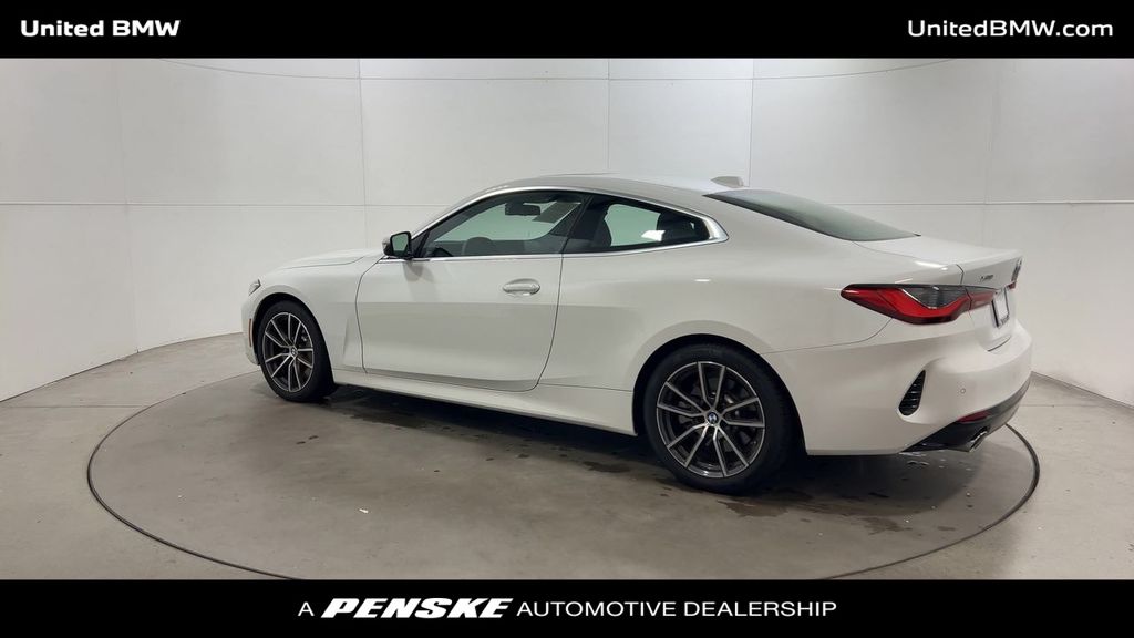 Thumbnail: 2025 BMW 4 Series - 6