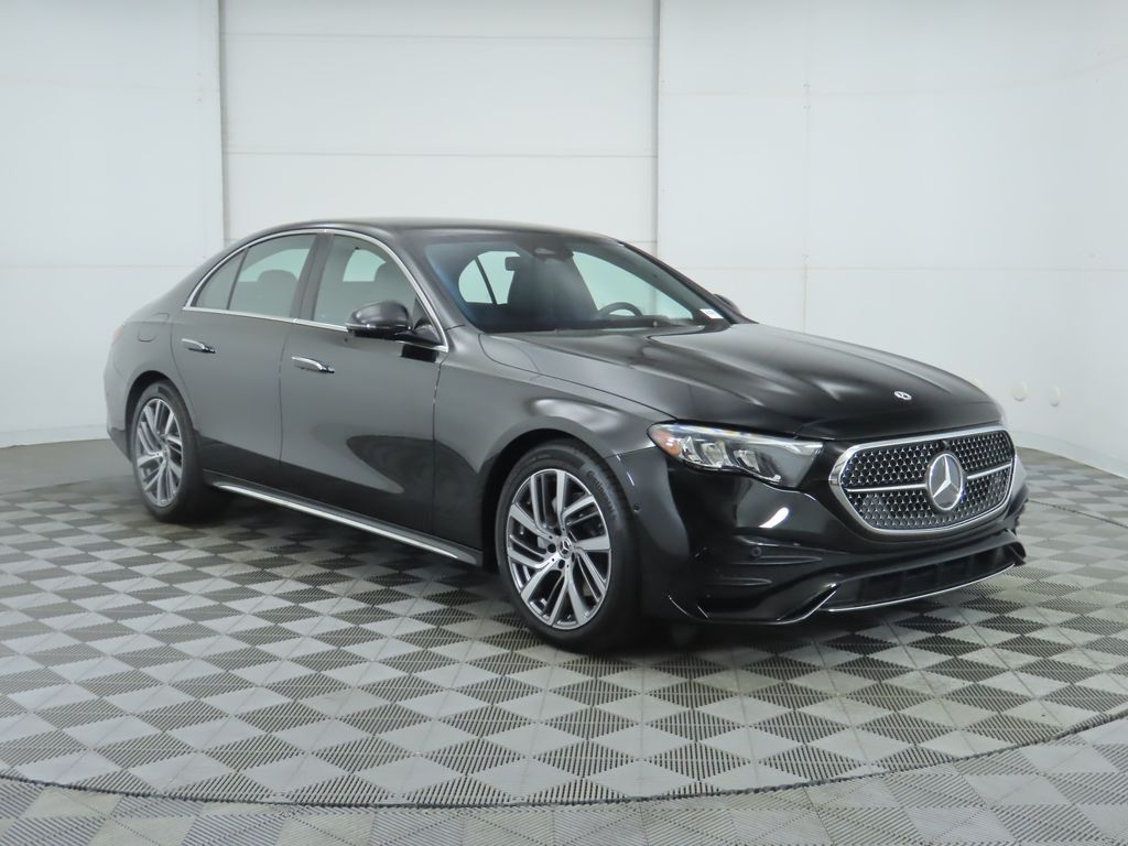 Thumbnail: 2026 Mercedes-Benz E-Class - 3