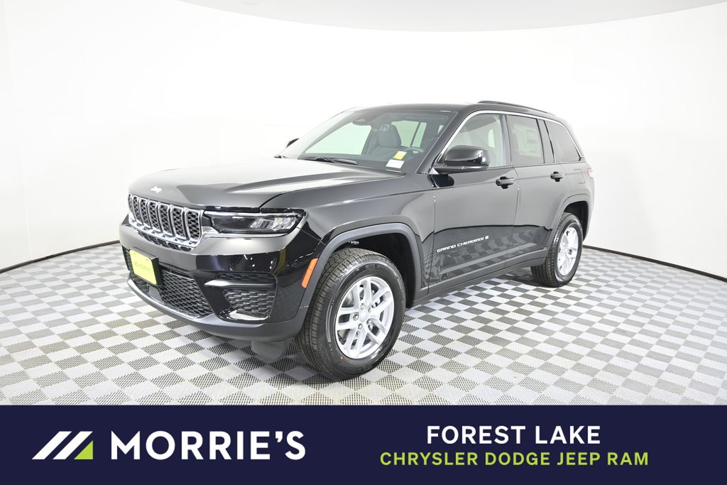 2026 Jeep Grand Cherokee Laredo