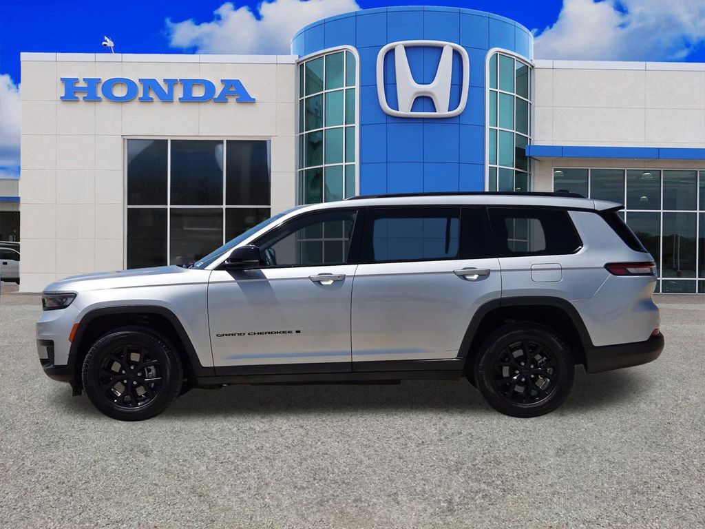 Used 2024 Jeep Grand Cherokee L SUV