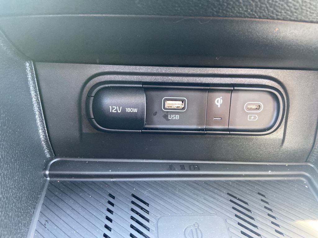 2024 Kia Sportage X-Line 23