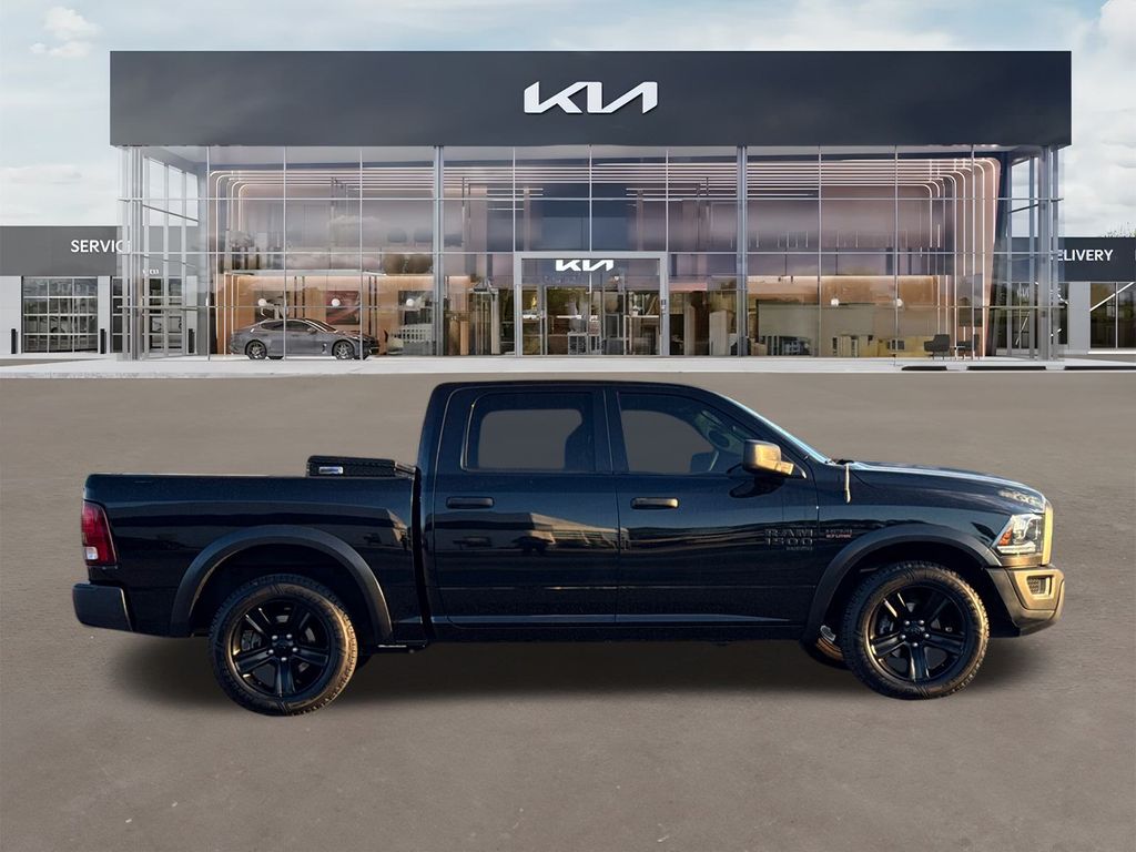 2021 Ram 1500 Classic Warlock 2