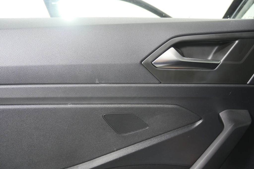 Thumbnail: 2019 Volkswagen Jetta - 13