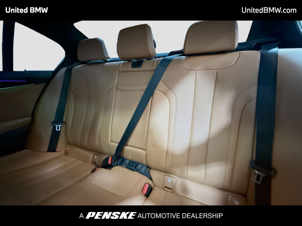 Thumbnail: 2021 BMW 5 Series - 13