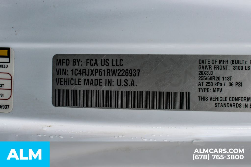 Used 2024 White Jeep Sahara 4xe image 39