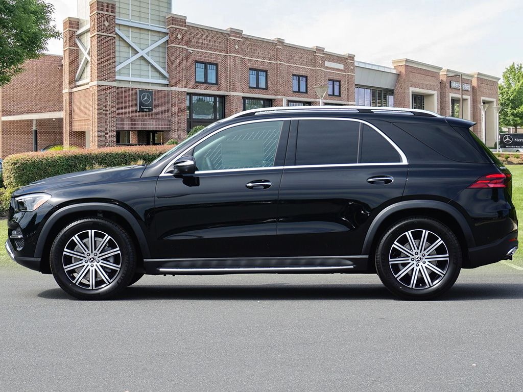 Thumbnail: 2026 Mercedes-Benz GLE - 8