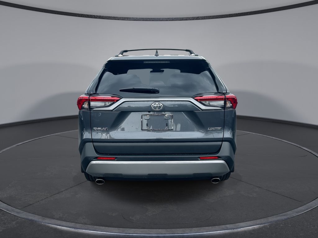 Thumbnail: 2025 Toyota RAV4 - 17