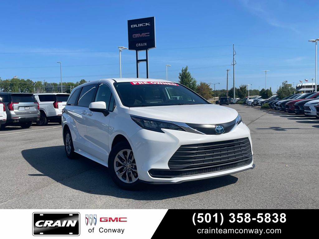 Ice Cap 2025 Toyota Sienna Minivan Front-Wheel Drive Continuously Variable Transmission