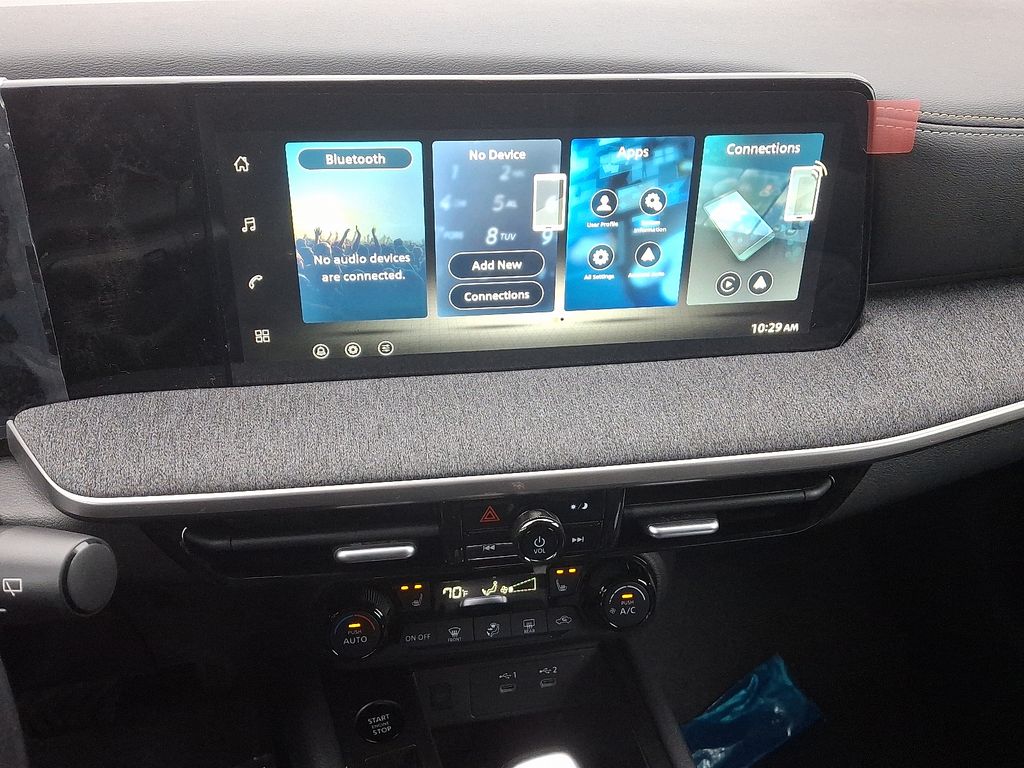 Thumbnail: 2026 Nissan Kicks - 7