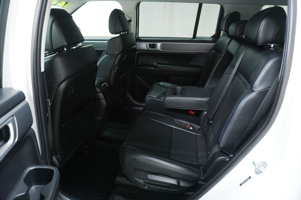 2026 Hyundai Santa Fe SEL - Photo 16