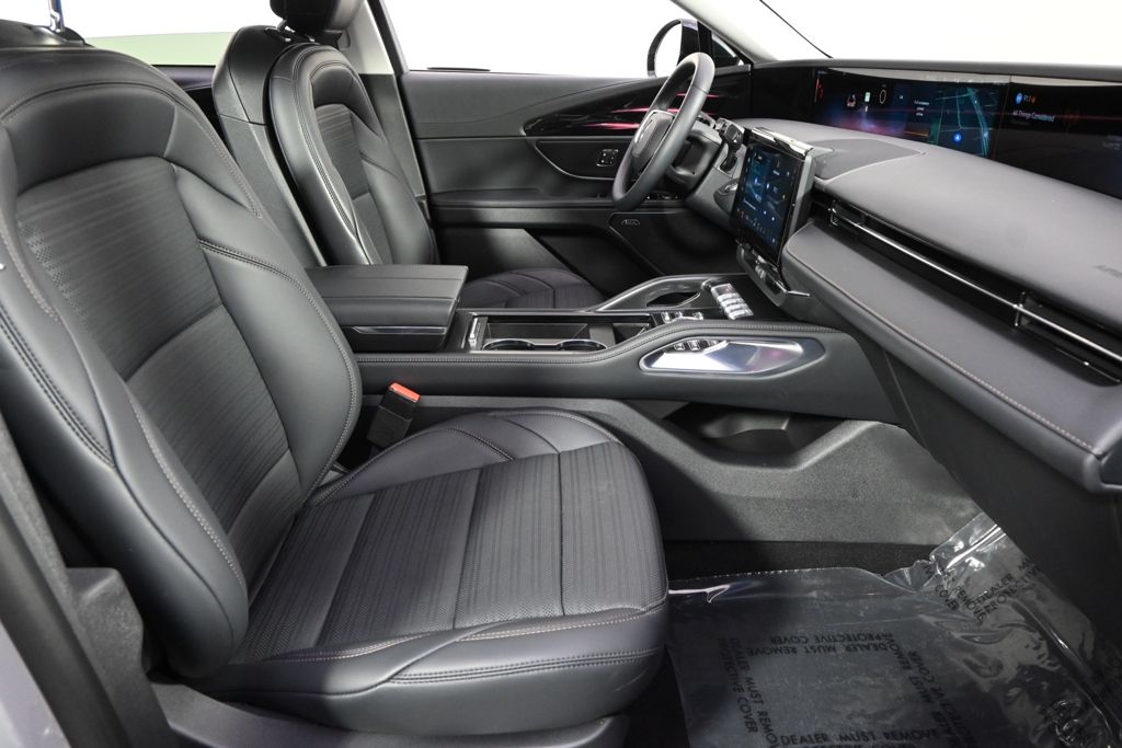 New 2026 Gray Lincoln Reserve image 16