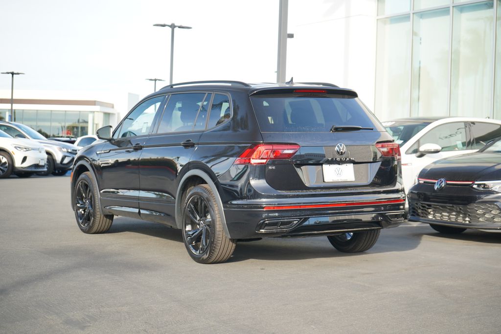 2024 Volkswagen Tiguan 2.0T SE R-Line Black 3