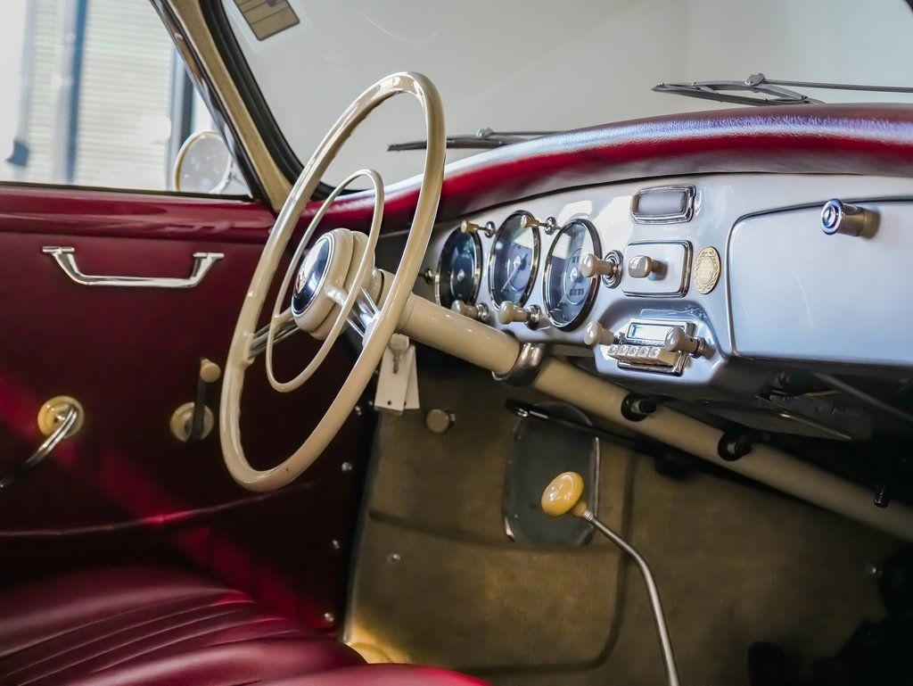 Used 1957  Porsche Carrera 1500 GS image 22