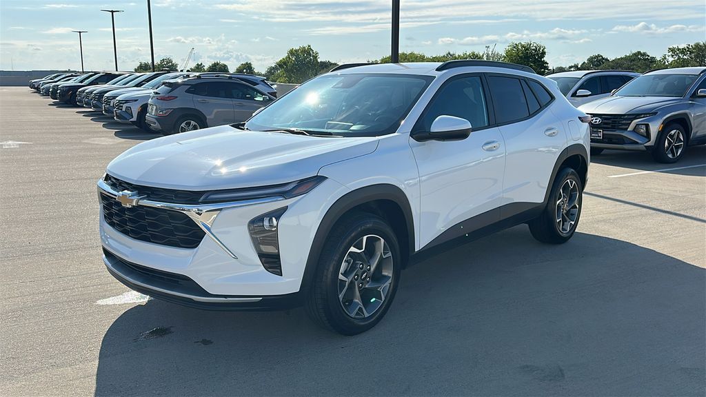2025 Chevrolet Trax LT White at Classic Chevrolet Galveston