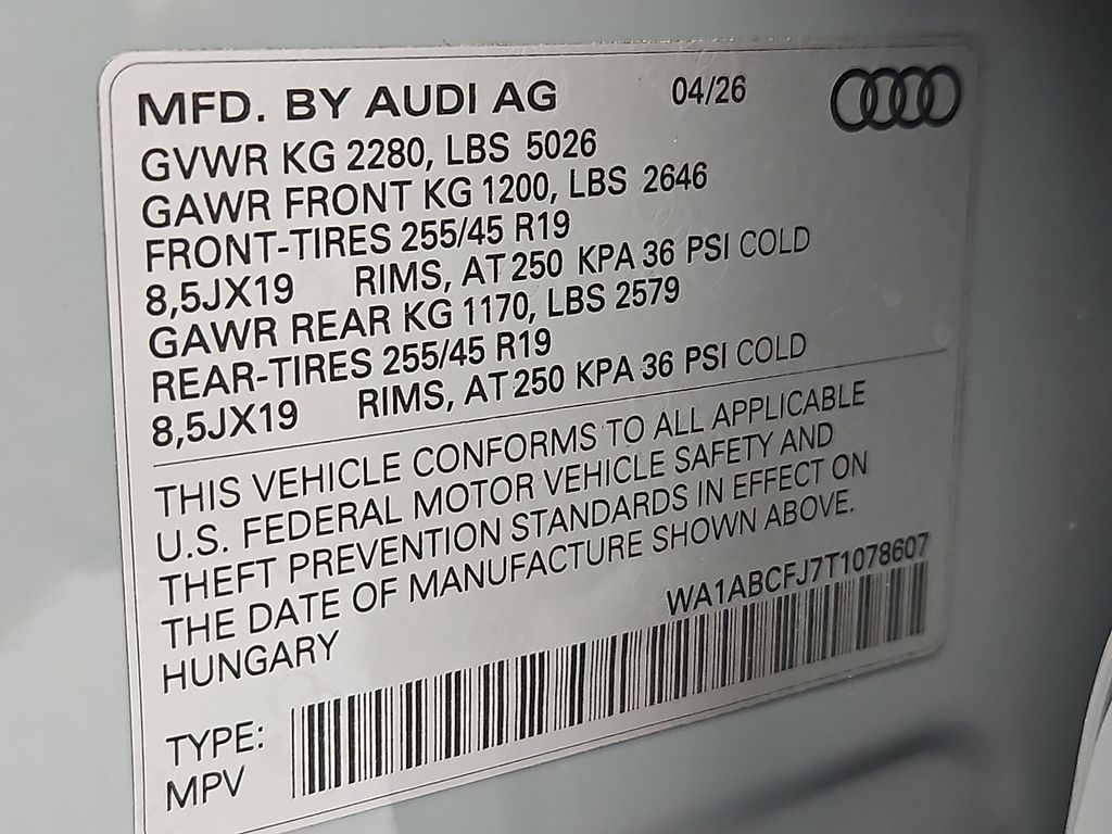 Thumbnail: 2026 Audi Q3 - 18