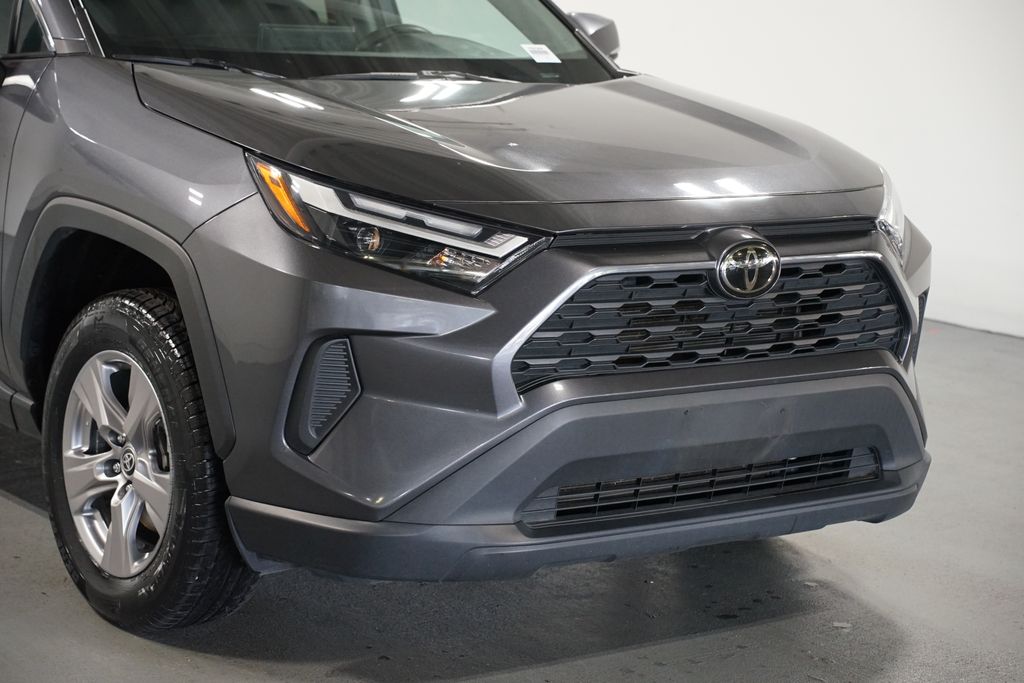 Thumbnail: 2024 Toyota RAV4 - 4