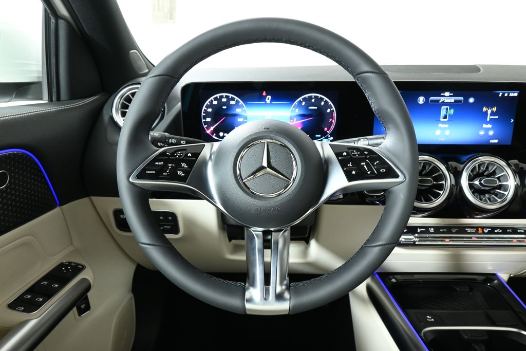 Thumbnail: 2025 Mercedes-Benz GLA - 14
