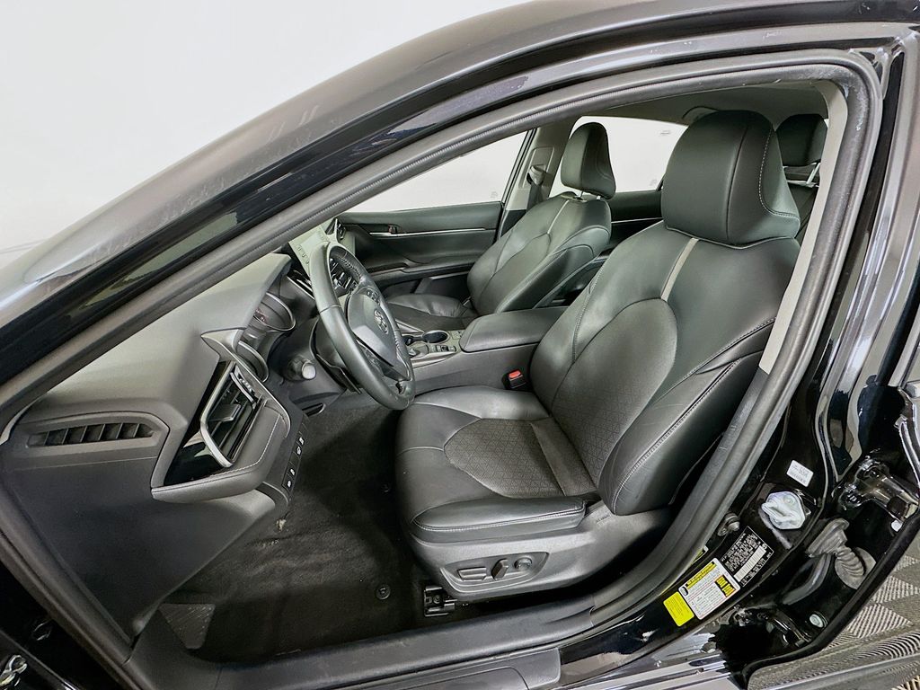 Thumbnail: 2023 Toyota Camry - 20