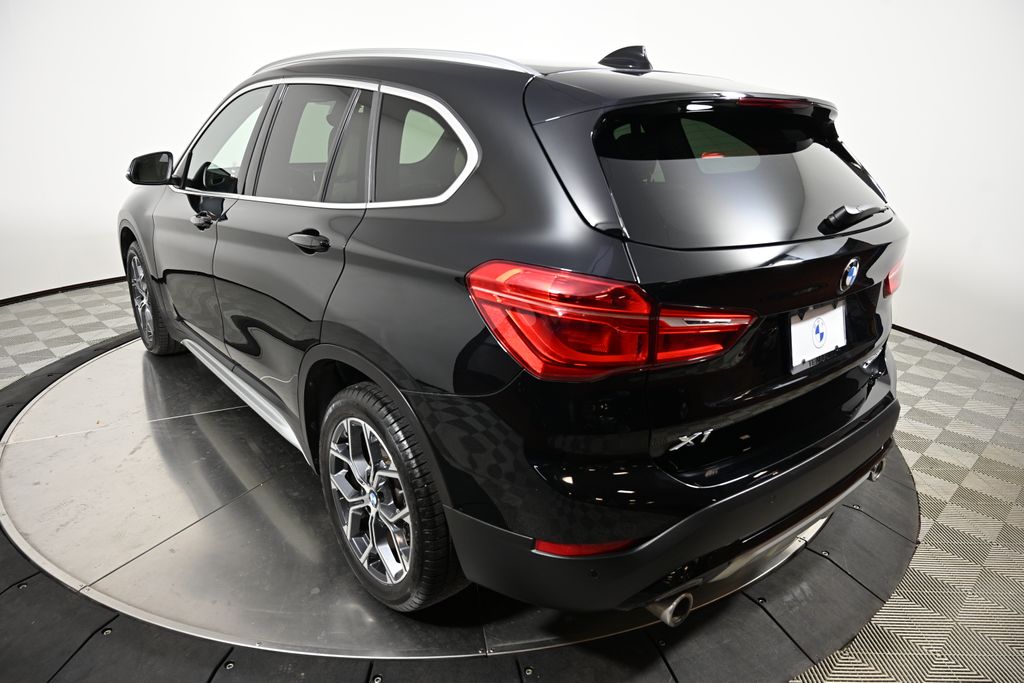 2021 BMW X1 xDrive28i 3