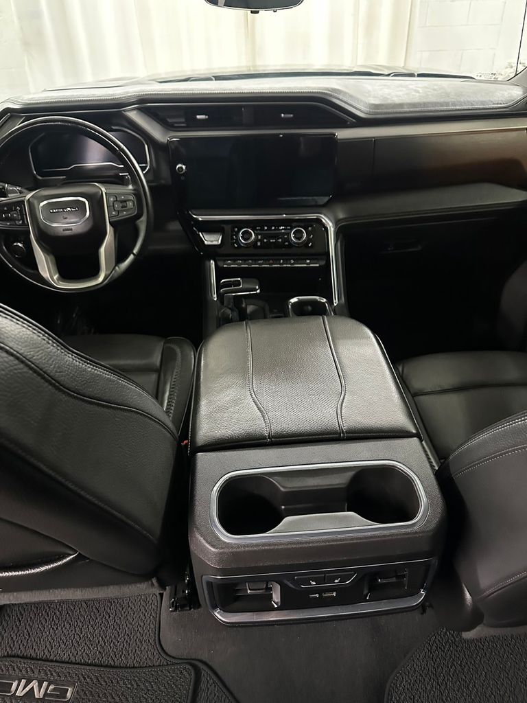 used 2024 GMC Sierra 1500 car, priced at $47,985