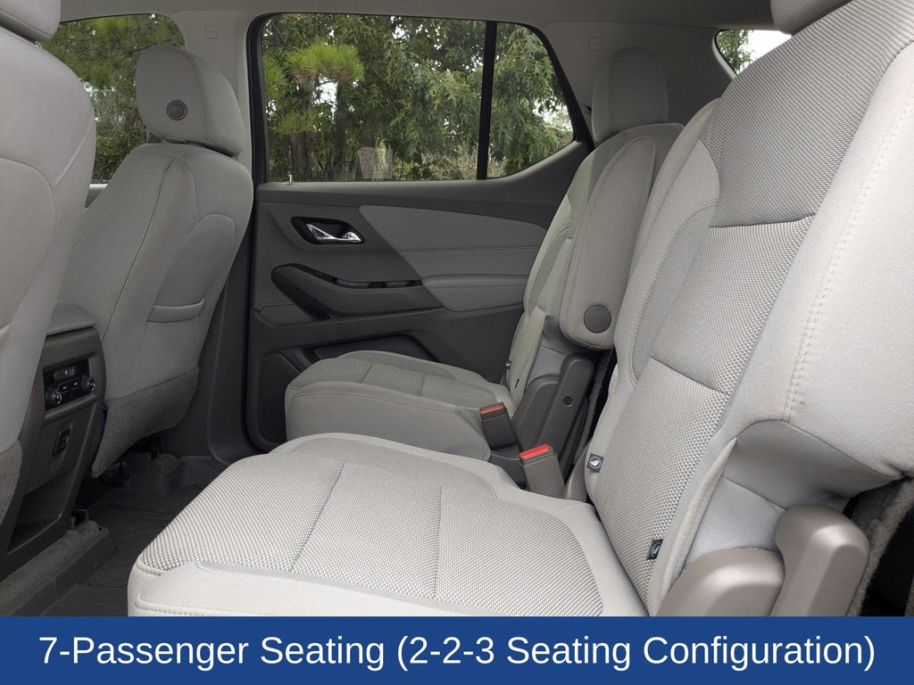 2020 Chevrolet Traverse FWD LT Cloth